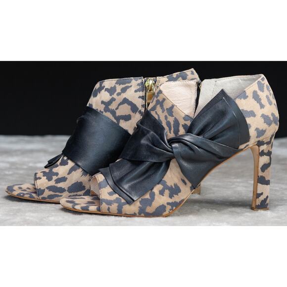 Louise Et Cie Lo Idola Leopard Print Heeled Ankle Boot Peep Toe Womens 8.5 - Picture 16 of 16